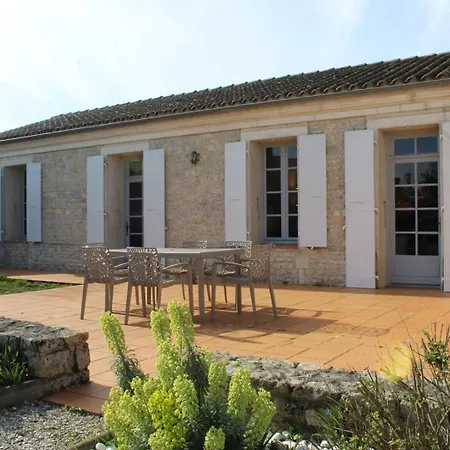 Villa 3 Pièces Oléron 6 Couchages Saint Pierre D'oleron Spo000-620 La Cotinière